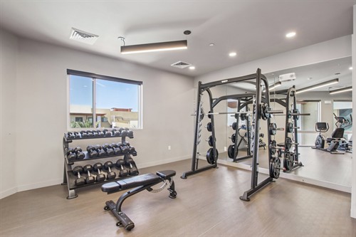 Gallery Image 10-web-or-mls-W_Boston_St-2409-910.jpg