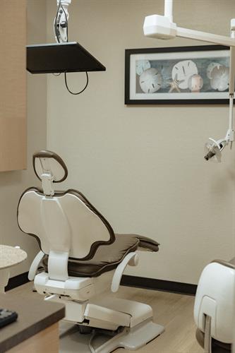 Gallery Image LBEE6202.jpg