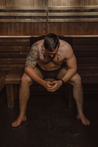 Finding your inner strength in the sauna.       Credit for photo goes to @slatemediacreative and @hannahlorsch