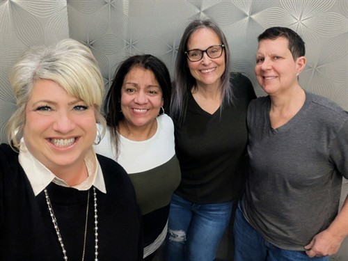 Gallery Image amy_and_tanya.jpg