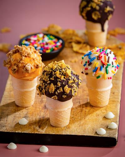 Gallery Image Ice_Cream_Cones_sm.jpg