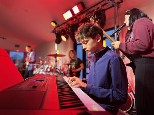 Gallery Image IMG_8634.jpg