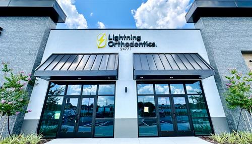 Front of Lightning Orthodontics 