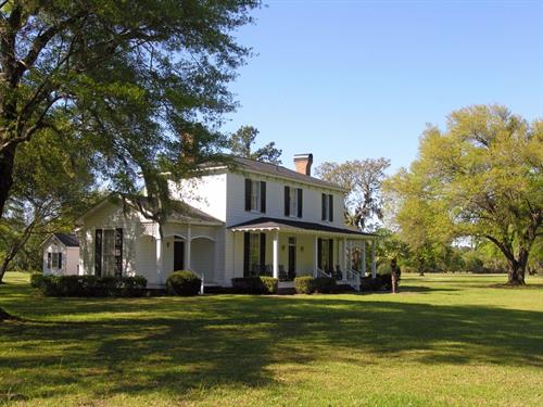 Plantation home in Georgetown County SC