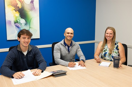 Gallery Image 0N1A1946rsz.jpg