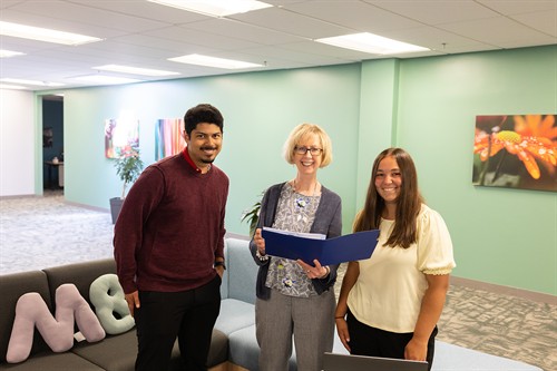 Gallery Image 0N1A2091rsz.jpg