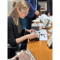 Kelly Glennon serves on review board committee of International Jewelry Group