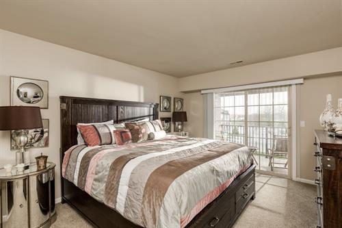 Parkways of Auburn Hills Spacious Bedroom with Balcony Access (per plan)
