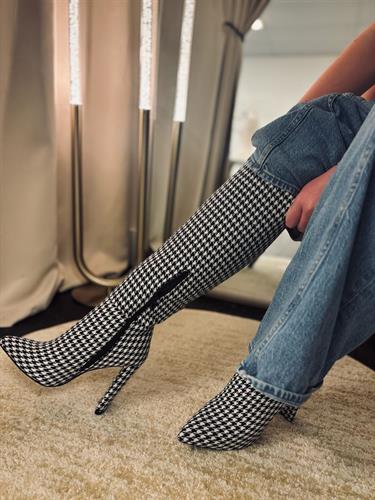 Gallery Image 20251115_153956_6D326C.JPEG