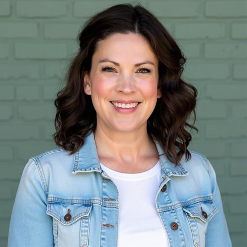 Amanda Wood