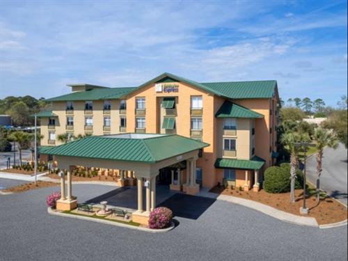 Holiday Inn Express & Suites Bluffton