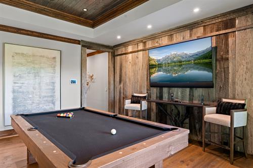 Gallery Image ELK_RIVER-31.jpg