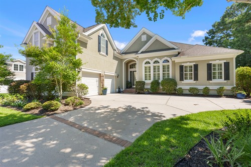SOLD Hampton Hall $950,000