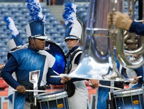 Gallery Image 2015_Snare_and_hornline.jpg