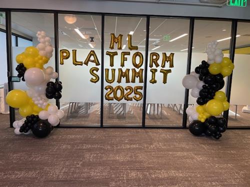Custom Foil letters and Freestanding Balloon Garlands for Snapchat