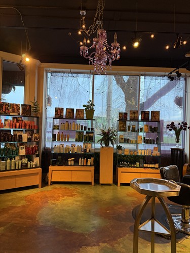 Gallery Image IMG_7577.jpeg