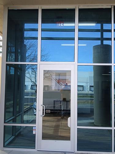 Gallery Image 1060_Aviator_.jpg