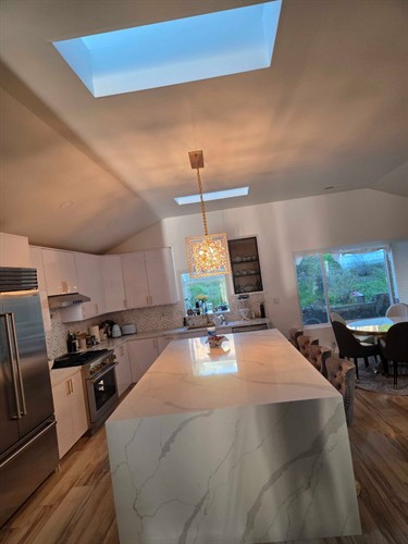 Gallery Image 1766021179_8e0356c9b31549d1bbbd47dec3c564791all16913.jpg