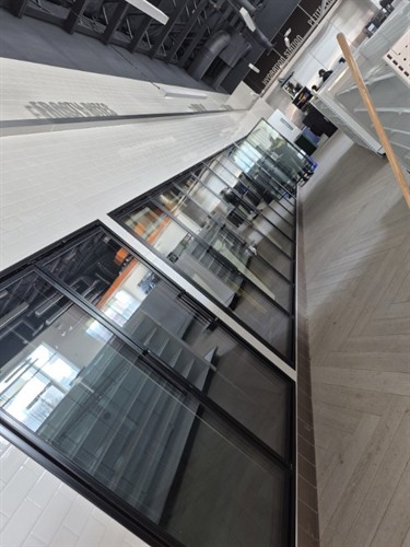 Gallery Image ce38414038c742388db698971b2dc411.jpg