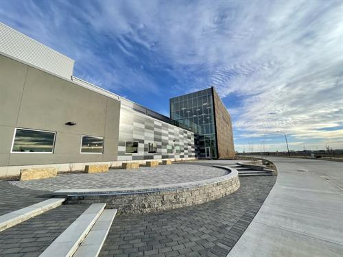 Gallery Image Banquet_Room._Outdoor_Patio.jpg
