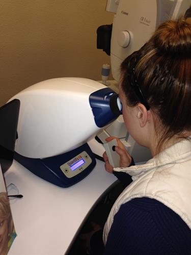MPOD technology measures the pigment density within the eye to assess risk of blue light exposure and risk of development of age-related macular degeneration