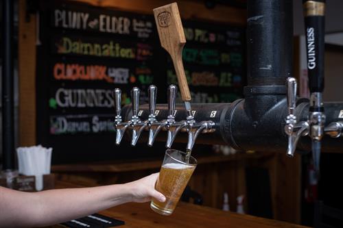 10 Draft Beers always on tap
