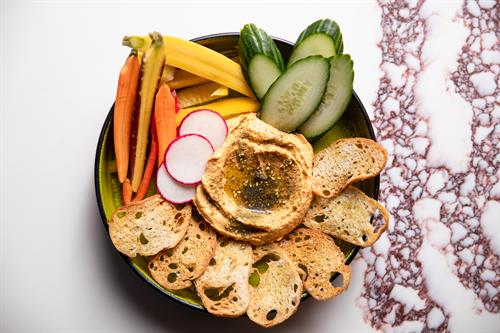 Hummus & Crudite