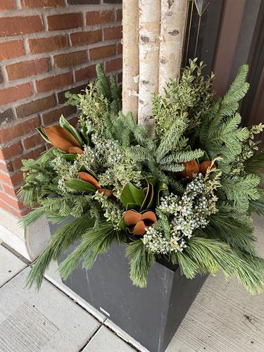Gallery Image ReeseWinterPots2023.JPG