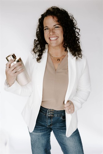 Gallery Image IMG_1240.jpeg