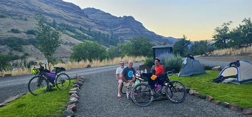 Bicyclists that made a loop in Wallowa County