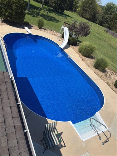 Gallery Image chamberlin_pool_2.jpeg
