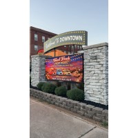 Food Truck Friday Night Draws Outstanding Crowd to Downtown Park Hills