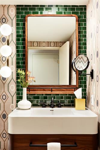 Guest Bathroom Guest Bathroom