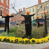 Scarecrows of the Port 