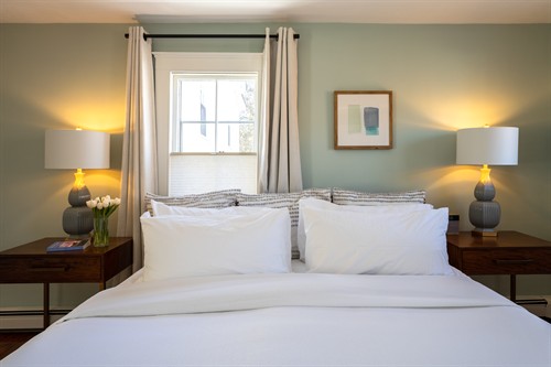 A quiet, comfortable stay just steps from Market Square