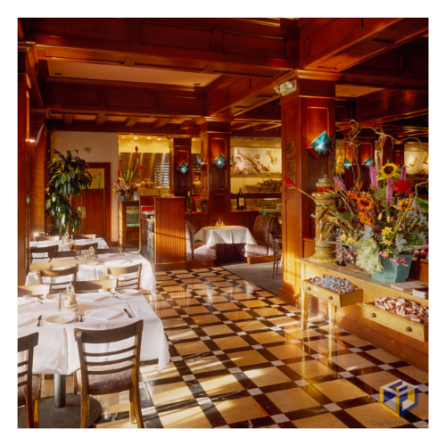 Gallery Image restaurant_1_chamber.png