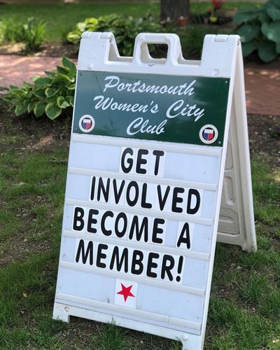 signboard "get involved, become a member"