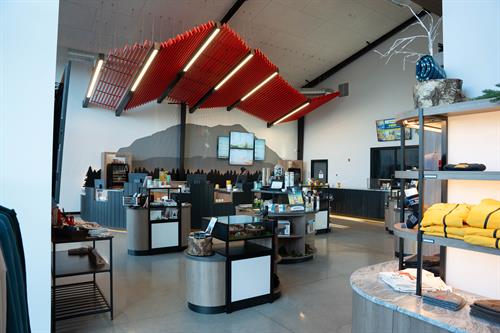 Gallery Image DSC01422_(1)_(1).jpg