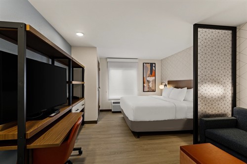 Gallery Image BD.jpg