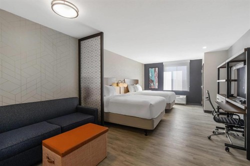 Gallery Image dbl.jpg