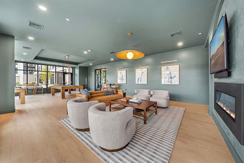 Gallery Image DSC06416.jpg