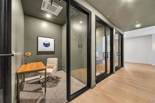 Gallery Image DSC06548.jpg