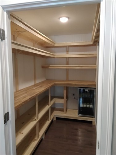 Gallery Image Pantry_After.jpg