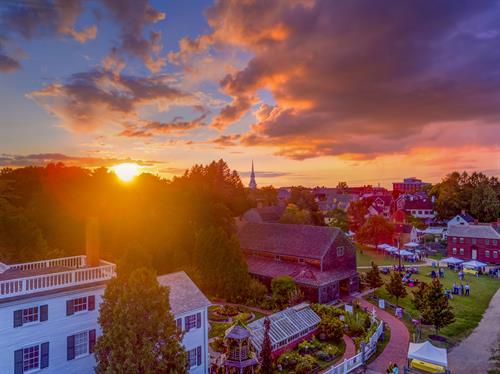 The historic houses are open for tours seasonally from the spring through the fall. Additionally, Strawbery Banke is open throughout the year for special events, programs, and workshops. 