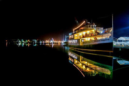 Gallery Image M-V_Laighton_docked_night_lights.jpg