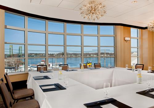 Gallery Image shePSMSImf-190643-River_Watch_room_-_set_for_open_square_meeting-.jpg