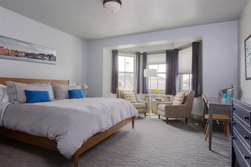 A King Deluxe room, one of our Portsmouth NH accommodations.