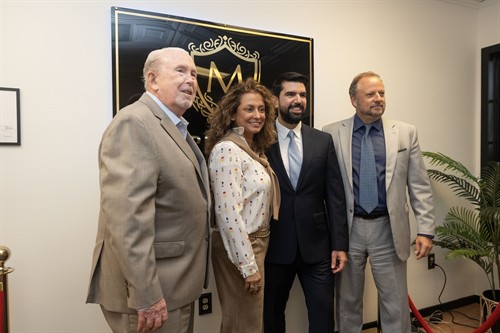 Gallery Image 5W2A6413.jpg