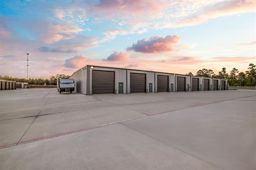 drive-up unit building