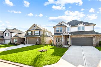 Lone Star Landing | M/I Homes